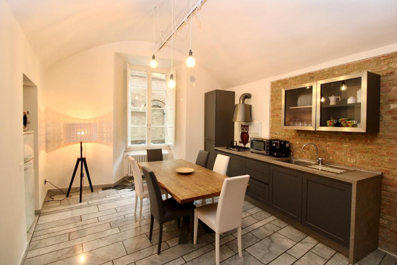 Luxury Suite Apartment Angiolieri Siena Exteriör bild