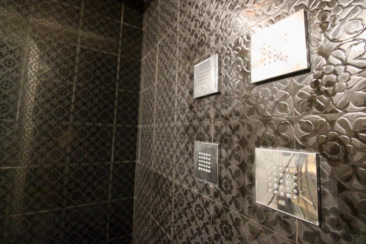 Luxury Suite Apartment Angiolieri Siena Exteriör bild