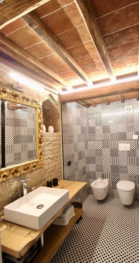 Luxury Suite Apartment Angiolieri Siena Exteriör bild