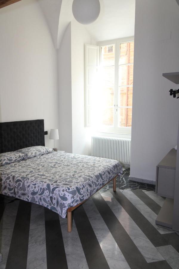 Luxury Suite Apartment Angiolieri Siena Exteriör bild