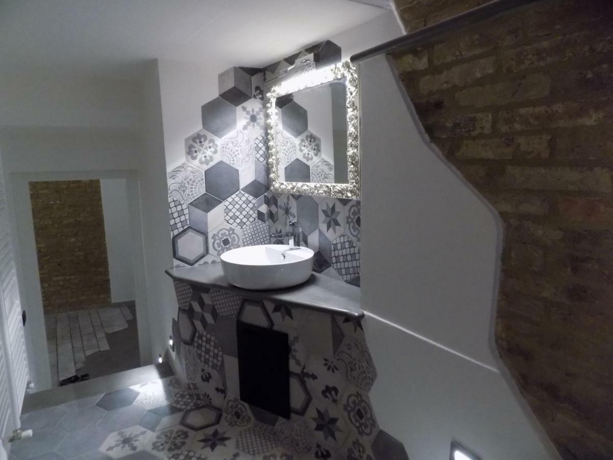 Luxury Suite Apartment Angiolieri Siena Exteriör bild